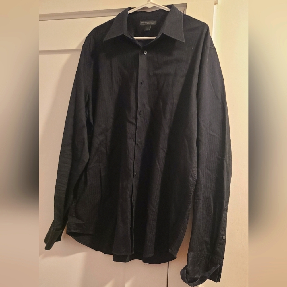 Men's black button up long sleeve shirt